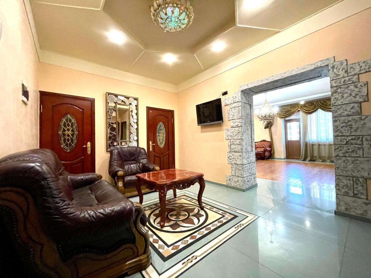 Apartments Emili Yerevan Ngoại thất bức ảnh