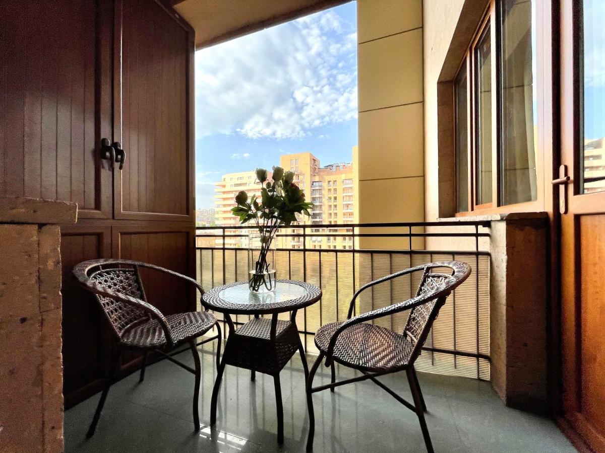 Apartments Emili Yerevan Ngoại thất bức ảnh