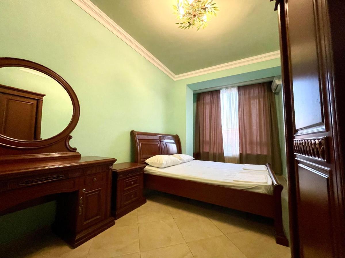 Apartments Emili Yerevan Ngoại thất bức ảnh