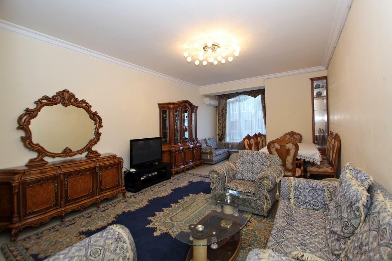 Apartments Emili Yerevan Ngoại thất bức ảnh