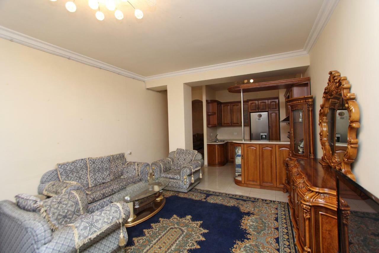 Apartments Emili Yerevan Ngoại thất bức ảnh