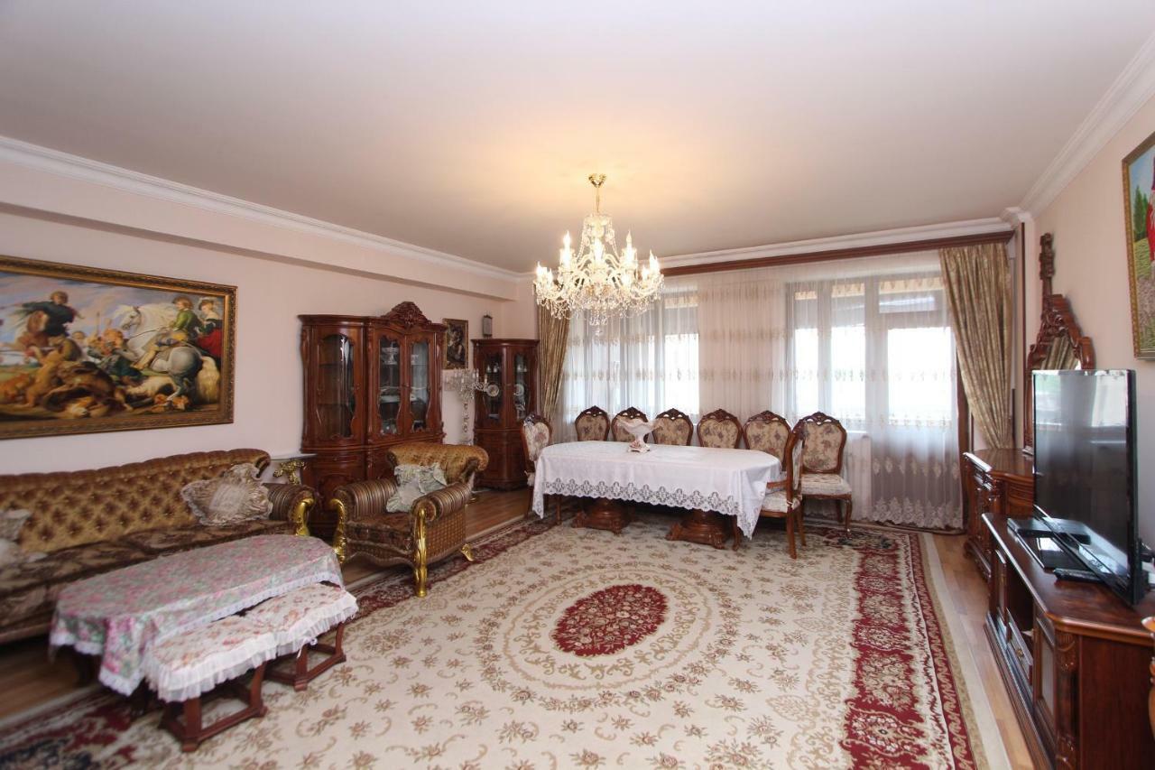 Apartments Emili Yerevan Ngoại thất bức ảnh